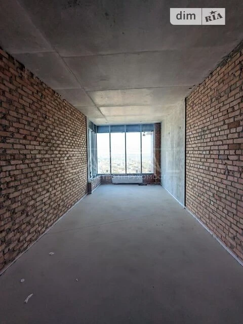 Sale of 2-room apartment 83 sq. m on Zvirynetska Street 70A • ID 346
