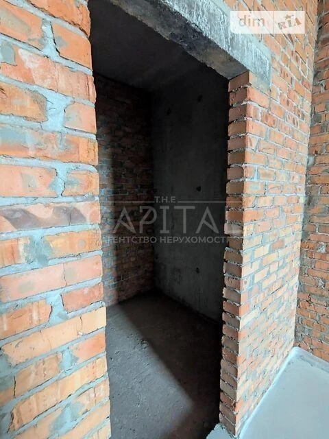 Sale of 2-room apartment 83 sq. m on Zvirynetska Street 70A • ID 346