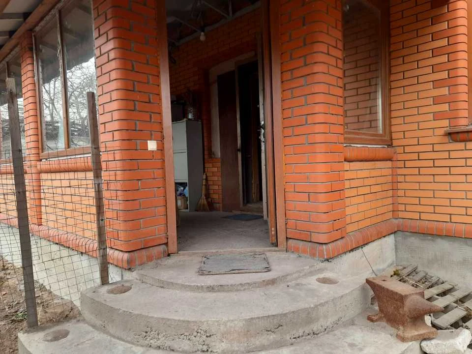 Будинок. Буча, В'ячеслава Чорновола вул.