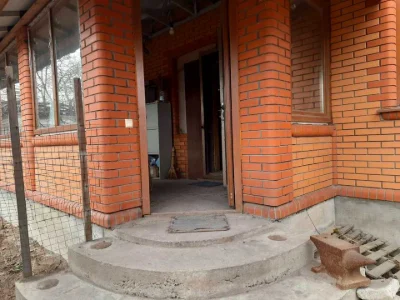 Будинок. Буча, В'ячеслава Чорновола вул.