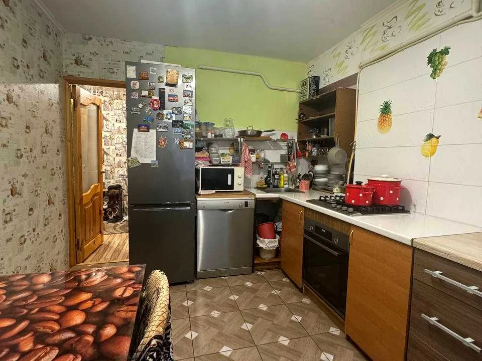 Квартира. Дніпро, Донецьке шосе