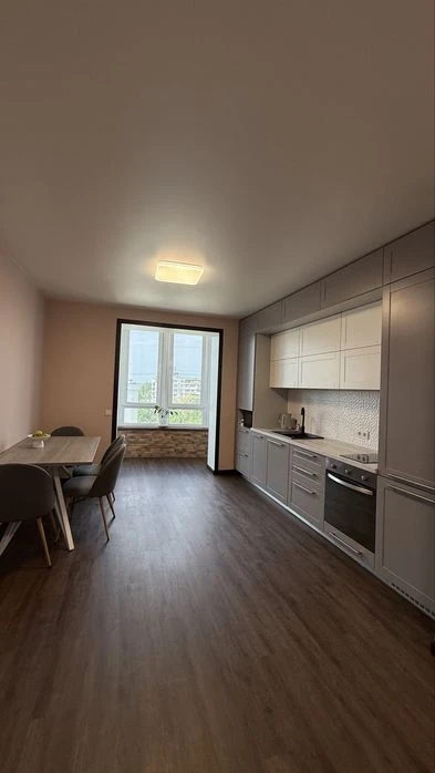 Eurodvushka in the residential complex Oleksandrivskyi 1, apartment 69 sq.m.