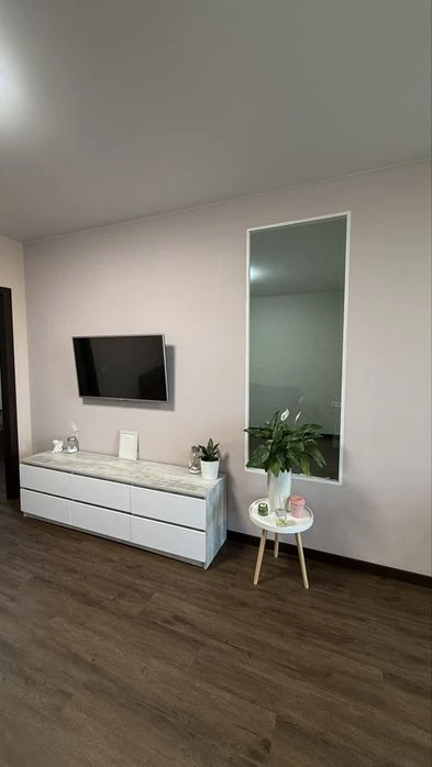 Eurodvushka in the residential complex Oleksandrivskyi 1, apartment 69 sq.m.