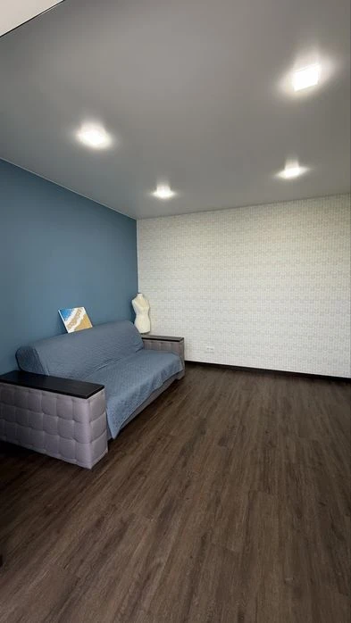 Eurodvushka in the residential complex Oleksandrivskyi 1, apartment 69 sq.m.