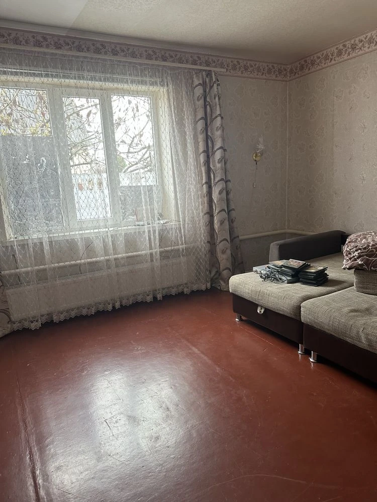 Продам часть дома в Люботине