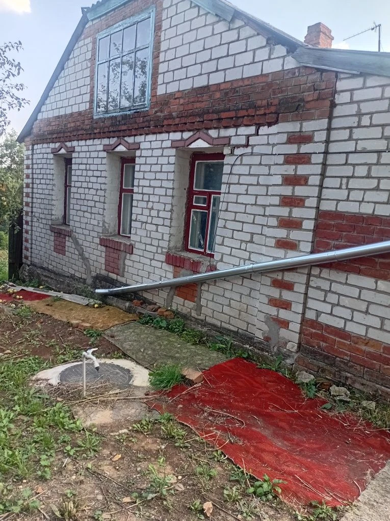 Продам ДОМ 80 М2 ЛЮБОТИН 17000у.е