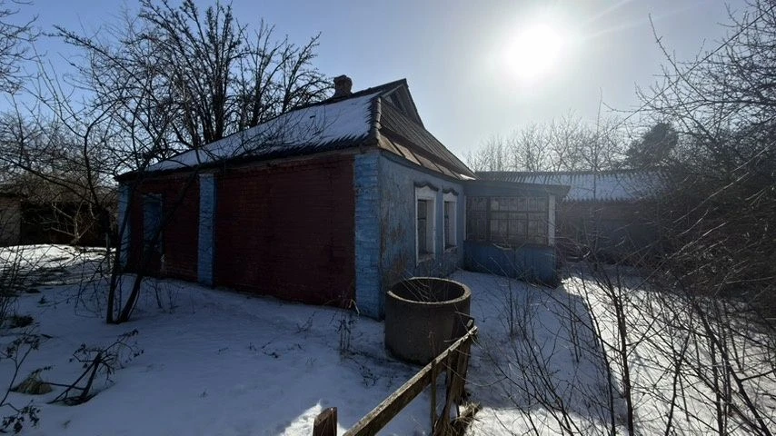 Продам Дом 60м2 под ремонт 20 соток приват.земли  Люботин ря