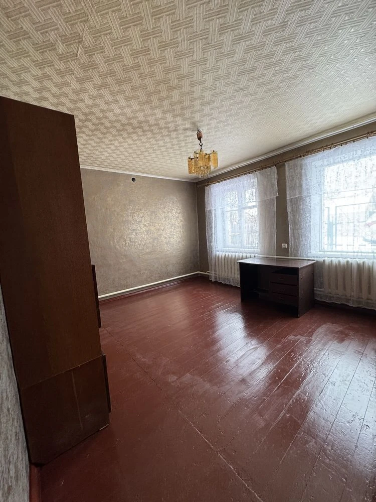 БЕЗ КОМІСІЇ . Продам будинок Люботин