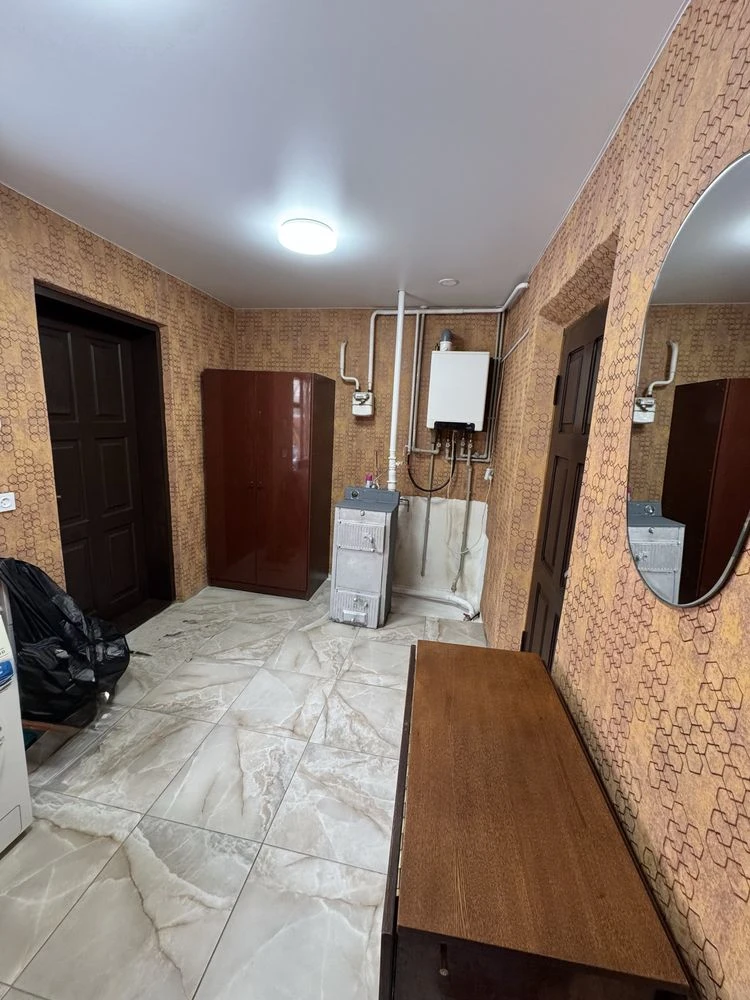 БЕЗ КОМІСІЇ . Продам будинок Люботин