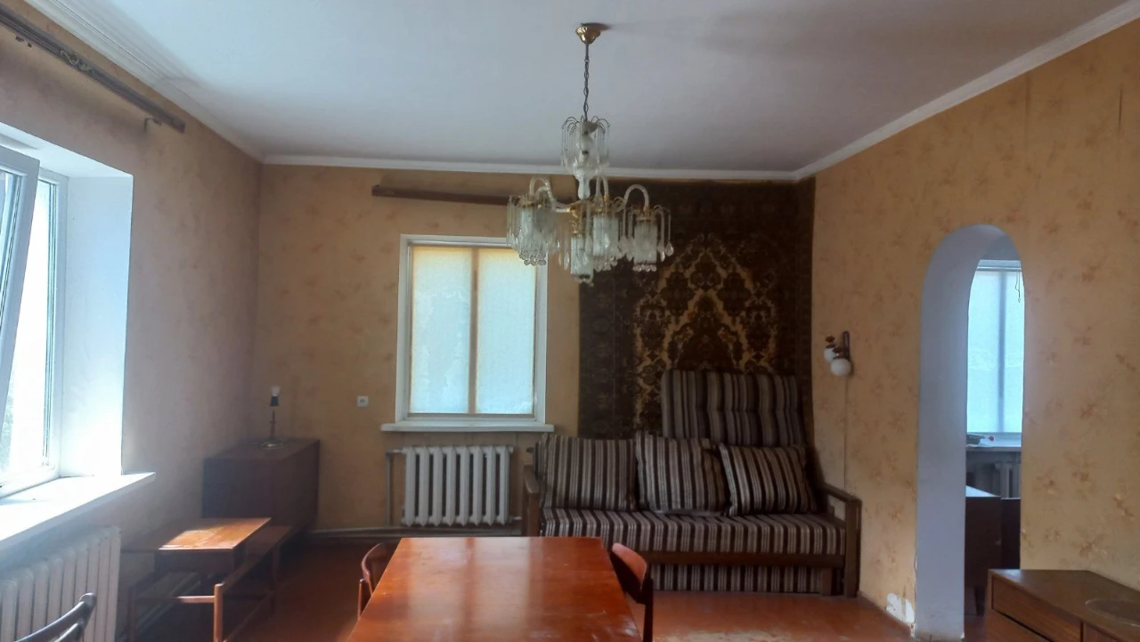 Продам цегляний будинок в Люботині -Водяне