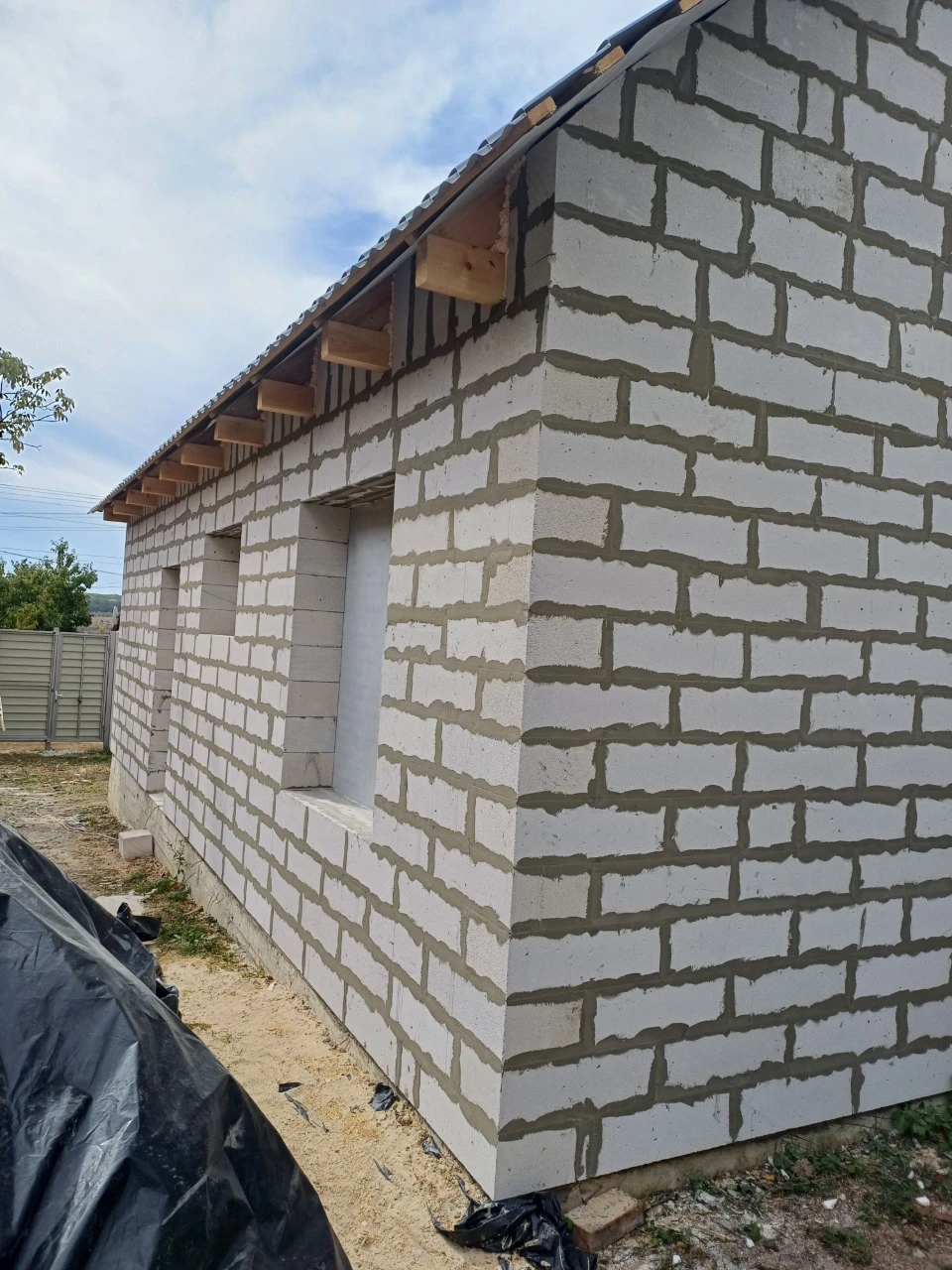 Продам Будинок 100 м.к.Торг