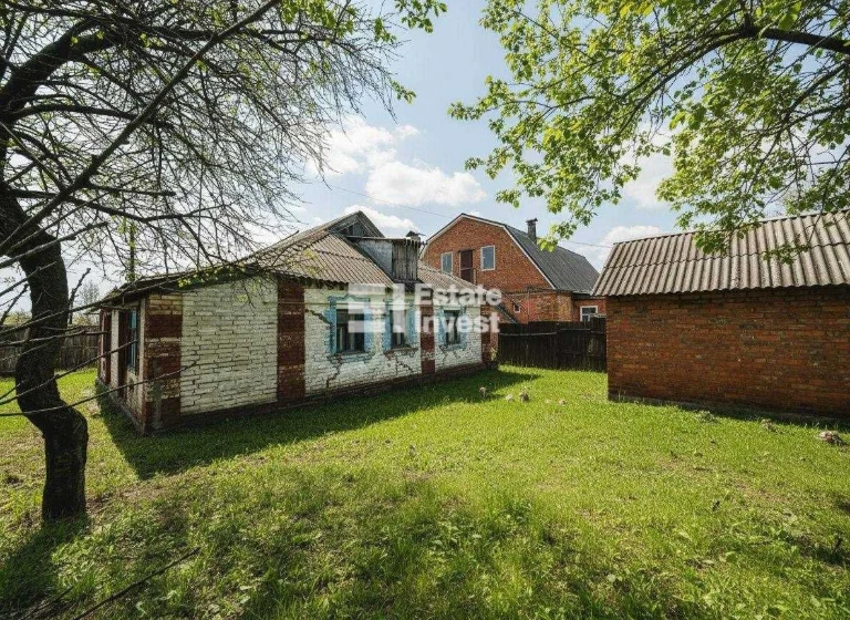 Продам будинок у м. Люботин, пров. Ватутіна, 16