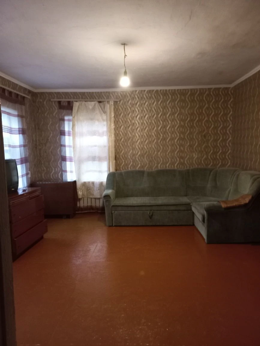 Продам кирпичный дом  65 кв.м с удобствами в Люботине