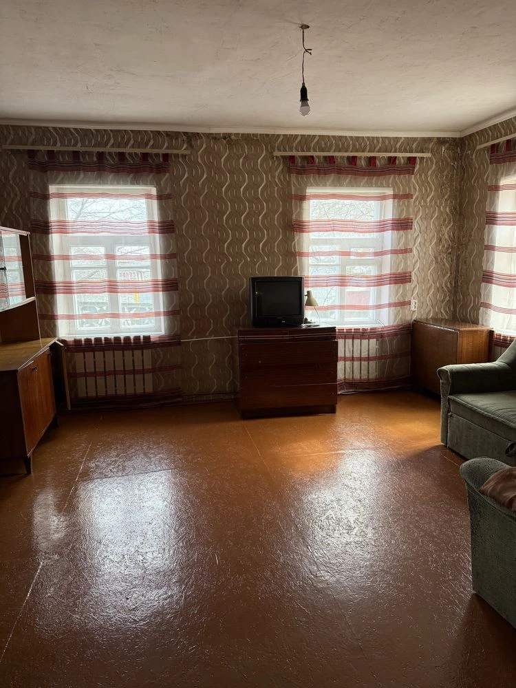 Продам кирпичный дом  65 кв.м с удобствами в Люботине