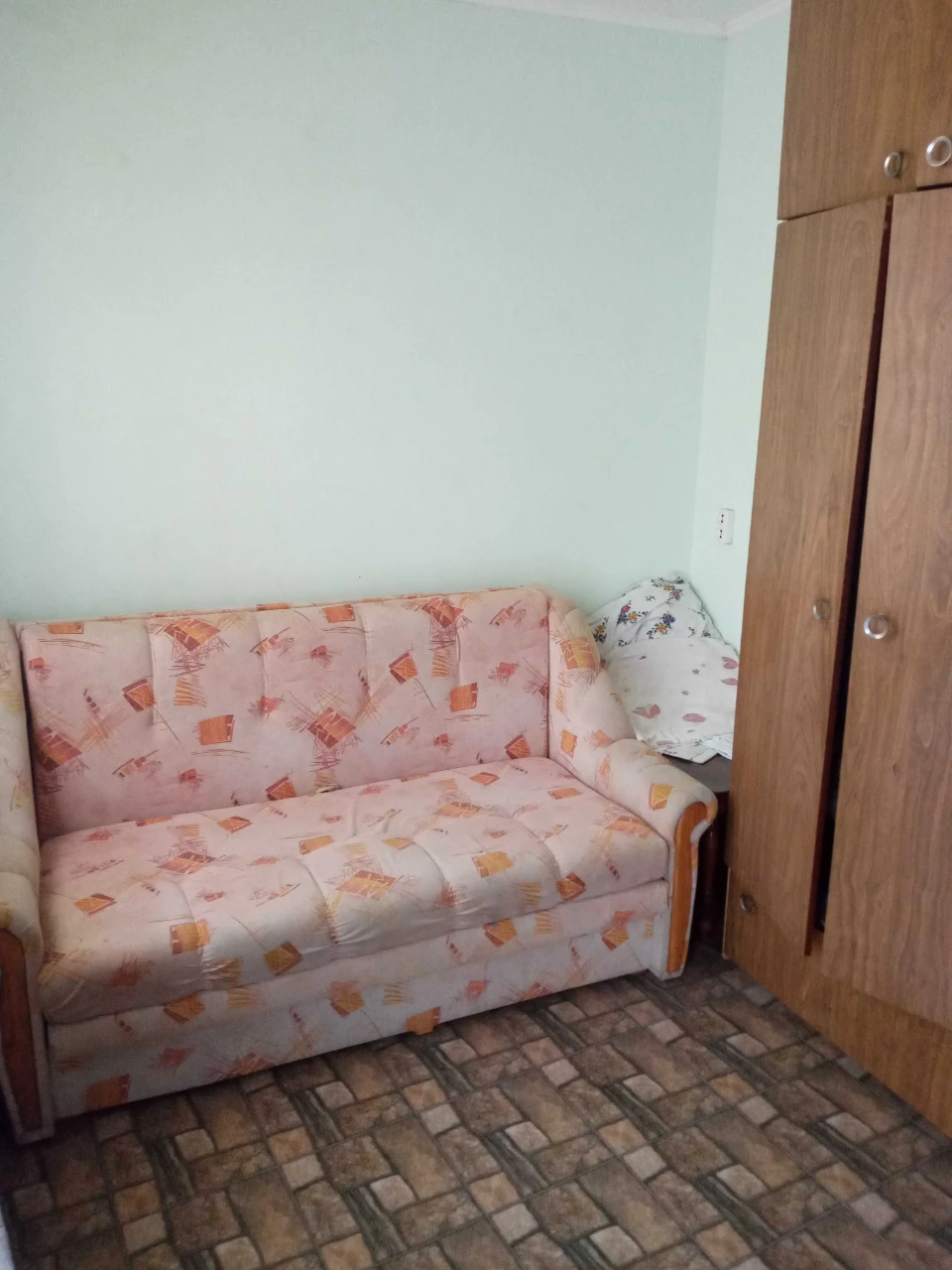 Продам в Люботине новострой в природном месте