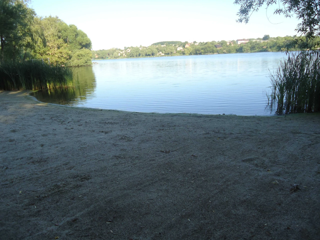 Продам будинок на ділянці 37 соток, київська траса 1 км, Люб
