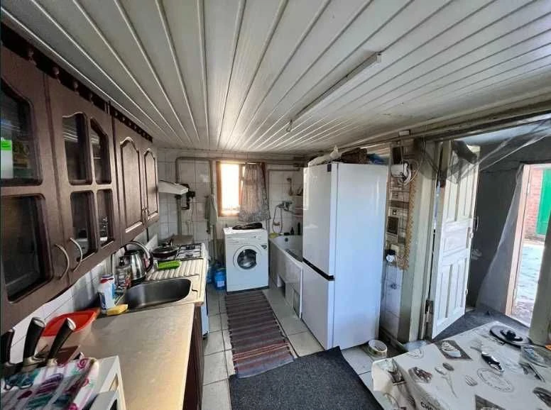 Будинок в Люботині 68м.кв. продам район (Коваленки)газ.вода!