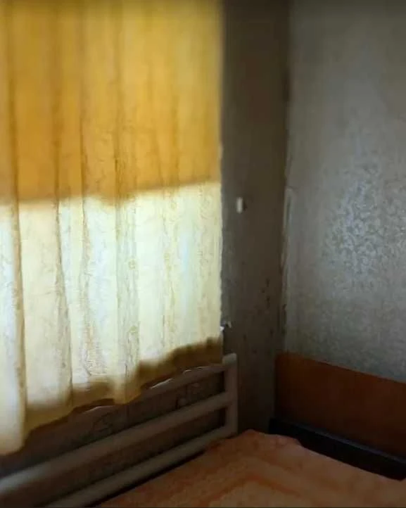 Будинок 95 метрів кв в Люботині, газ опалення, гараж, вода,
