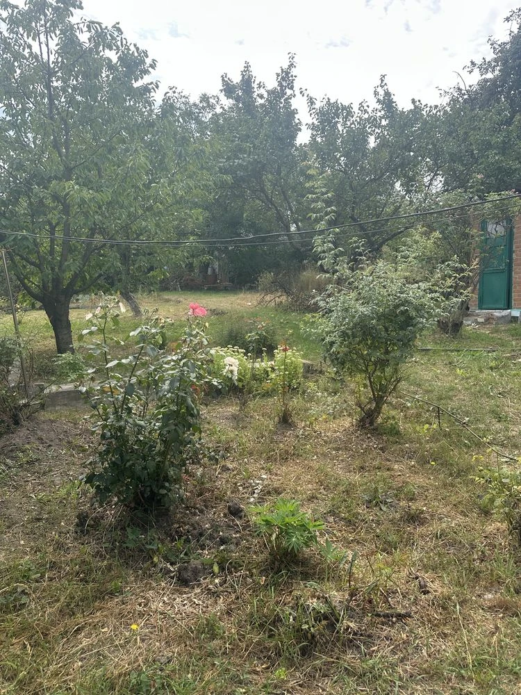 Продам будинок у Люботині