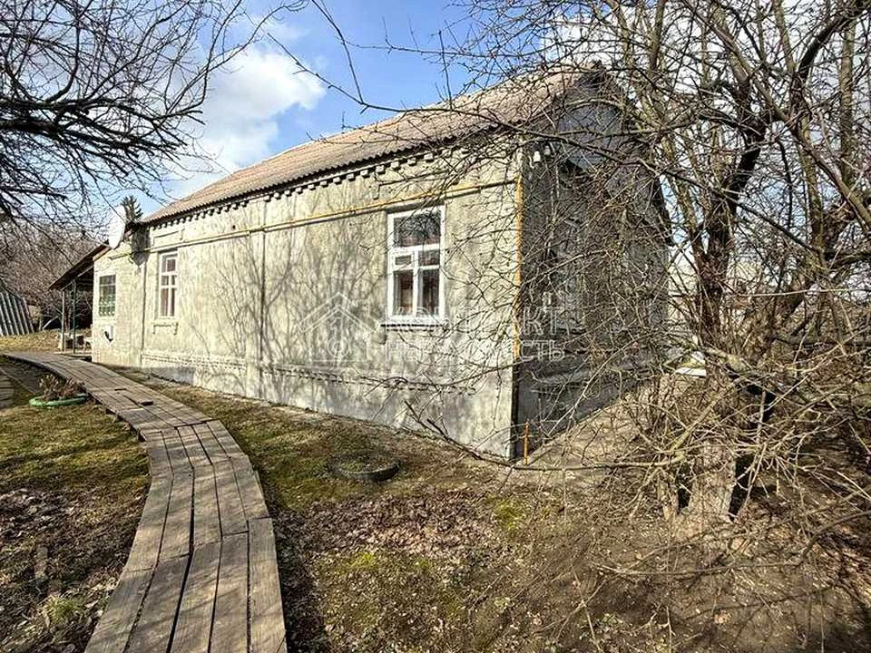 Будинок. Люботин, Скіфська