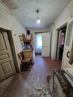 Продам частину бдинку Люботин-Слобожанська