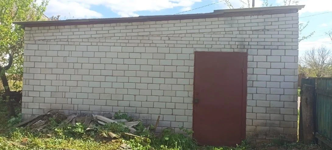 Проається приватний будинок м. Березань (Заріччя)
Район Зарі