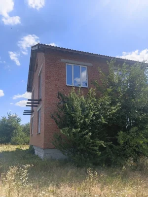 Продам будинок з ділянкою