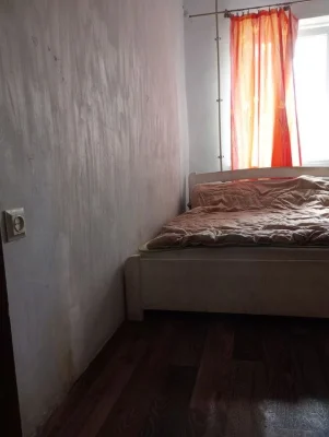 Продам часть дома 4-ком-62кв кухня 7кв сан/узел раздельный.
