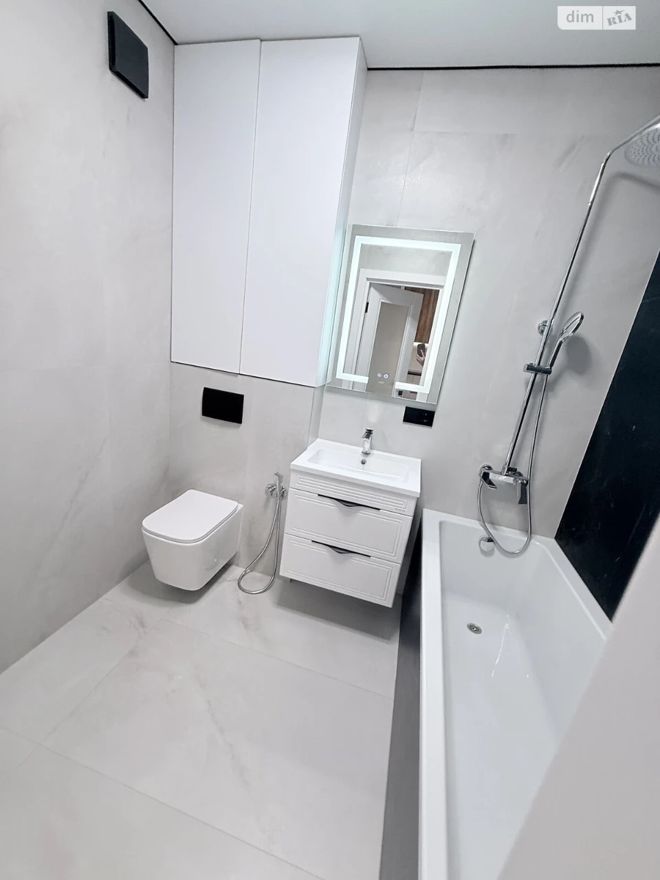 Long-Term Rental Apartment Kumbary