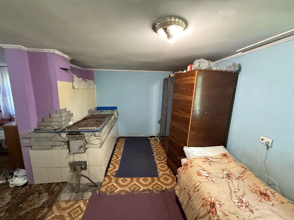 Продаж будинку з великою земельною ділянкою 16 соток м. Бере