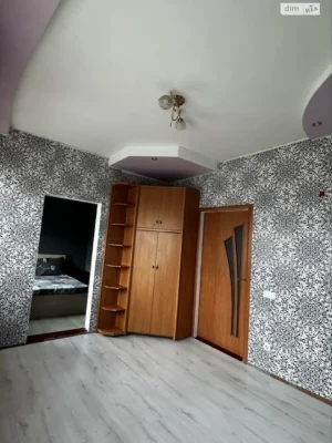 Продаж Дім