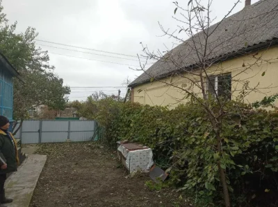 Будинок / ділянка 15 соток /м. Ладижин вул. Слобода