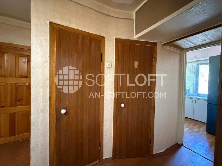 Two-bedroom apartment for sale, Pavlovo Pole, Botanichesky Sad metro station.