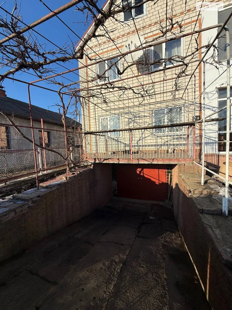 Продаж Дім