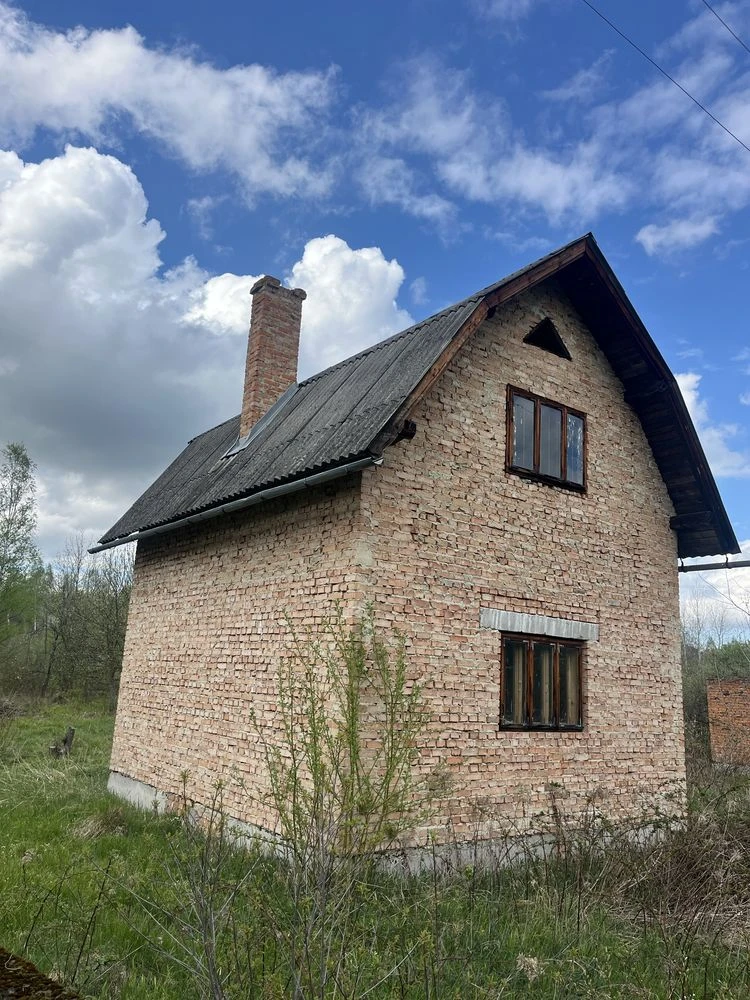 Продається садовий будиночок неподалік м.Моршин