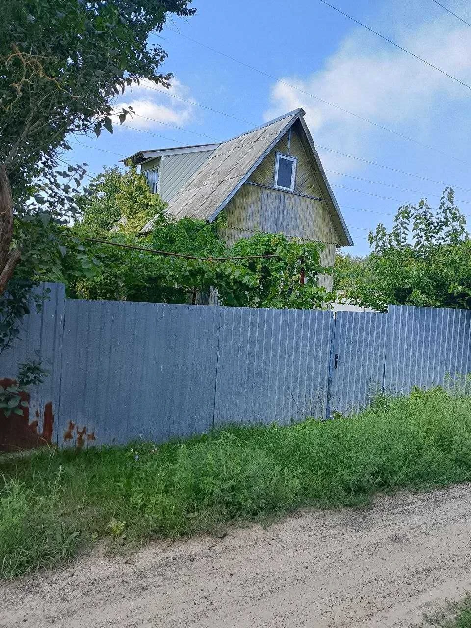 Продається дача ТОВ "Заріччя"