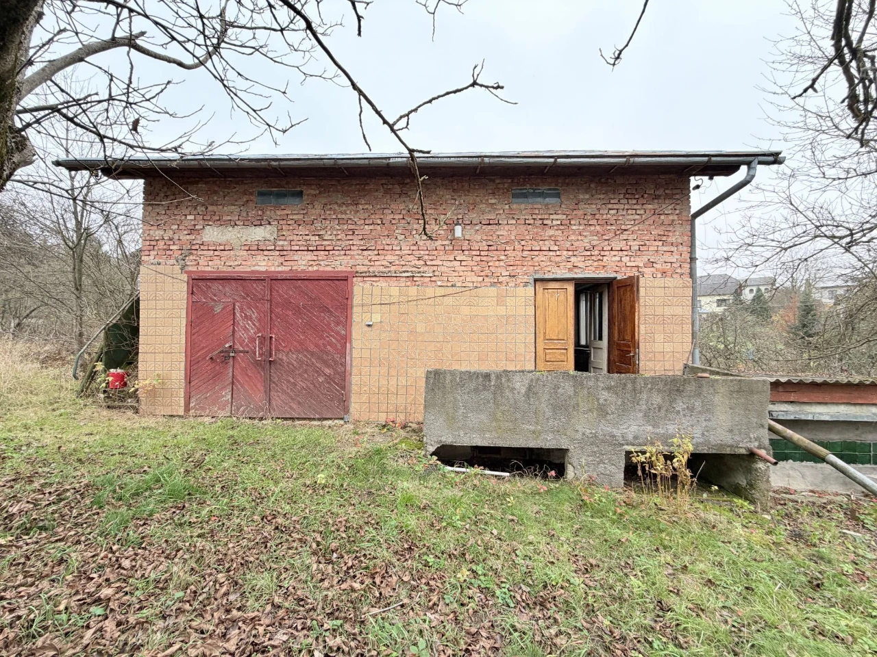 Продаж цегляного Будинку в передмісті Моршина