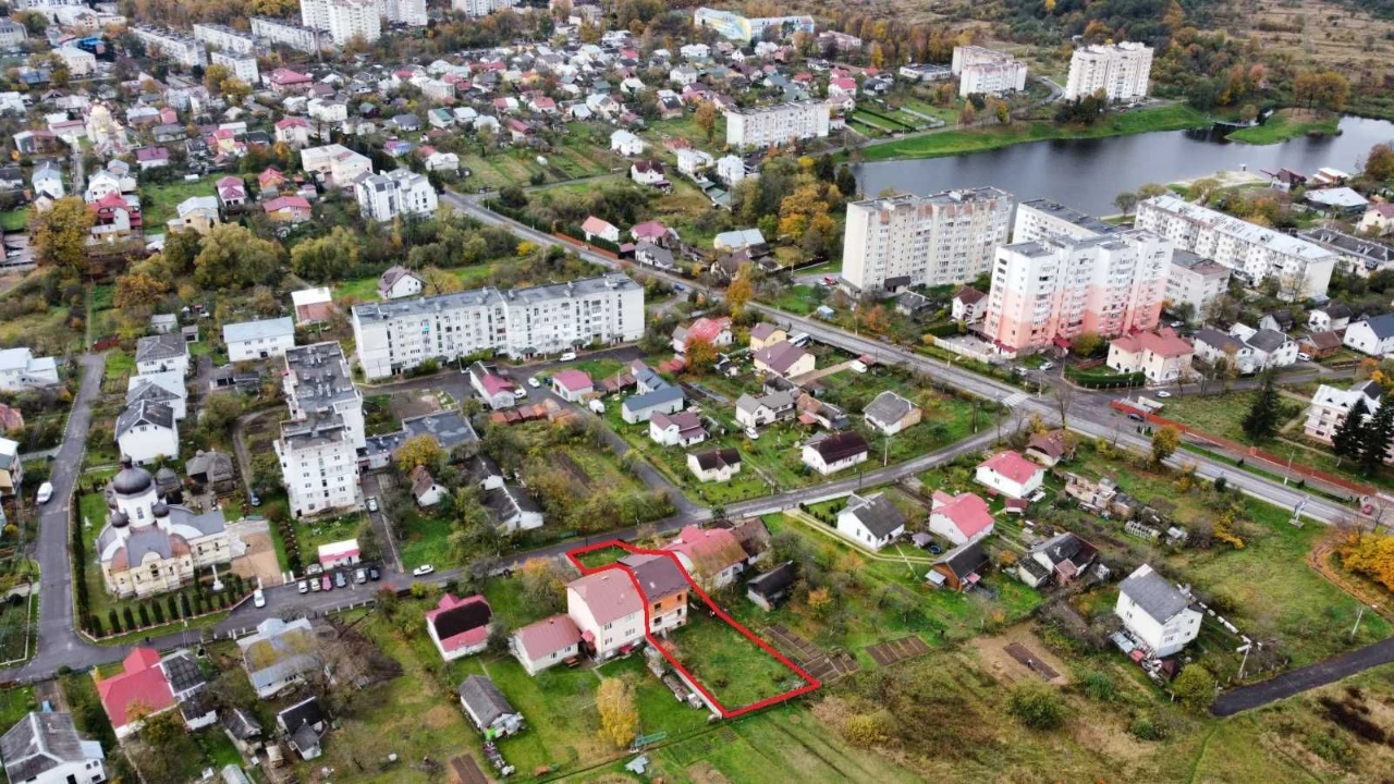 Продається незавершене будівництво у м. Моршин вул. Данила Г