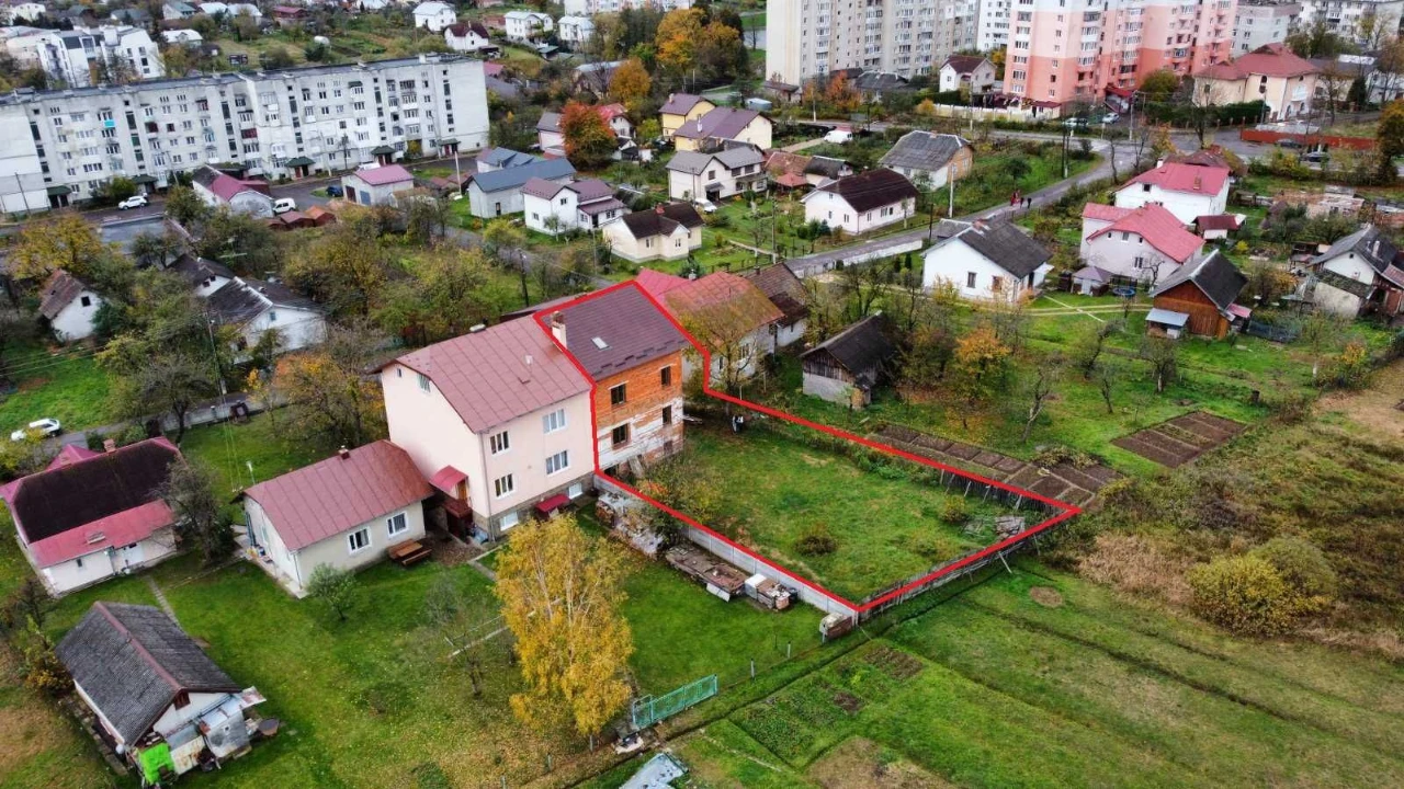 Продається незавершене будівництво у м. Моршин вул. Данила Г