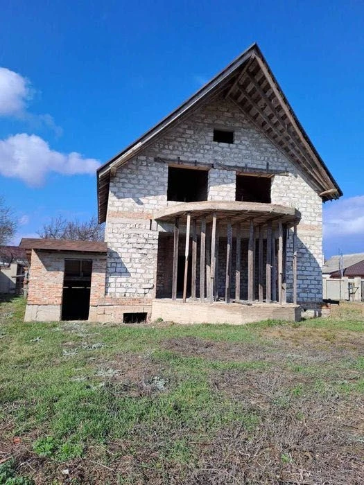 Продається домоволодіння для сім'ї, що цінує якість та вигод