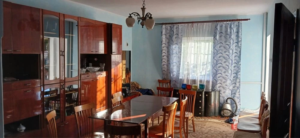 Продається приватний будинок