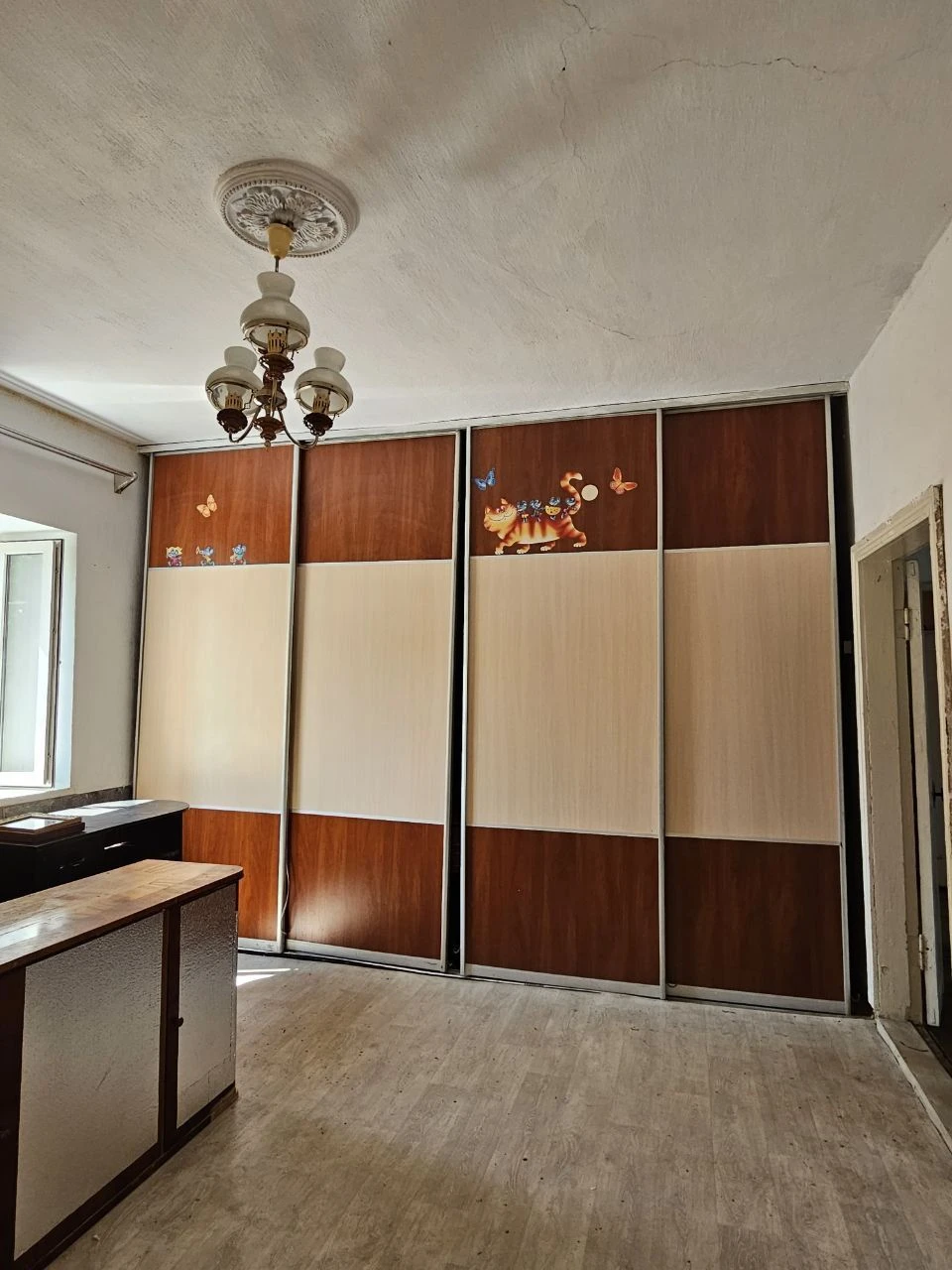Продам дом в районе Комсомольской. 6 соток, 4 комнаты. общая