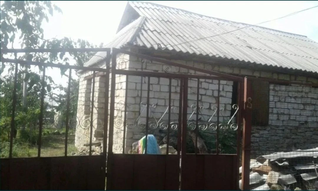 Продам дом 8*12( неоконченное строительство) приватизирован