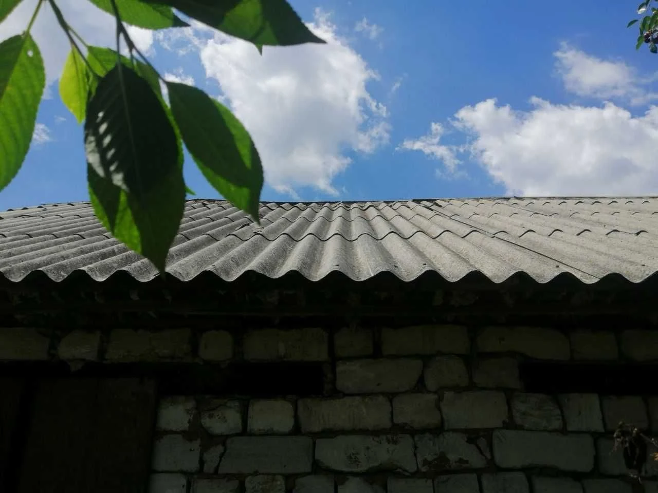 Продам дом 8*12( неоконченное строительство) приватизирован