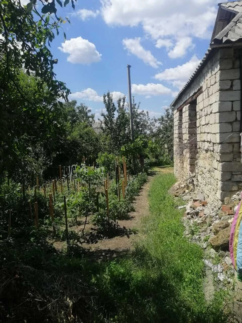 Продам дом 8*12( неоконченное строительство) приватизирован