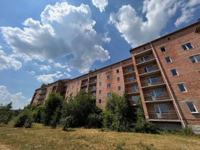 В продажу 5-ти поверховий 80-ти квартирний будинок