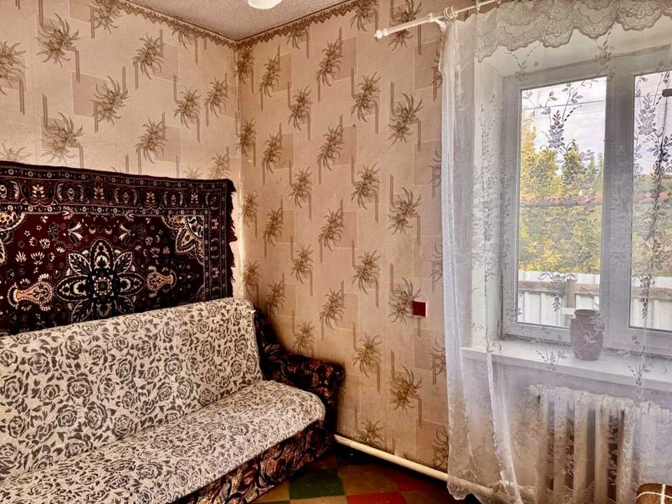 Будинок. Підгородне, Мостова