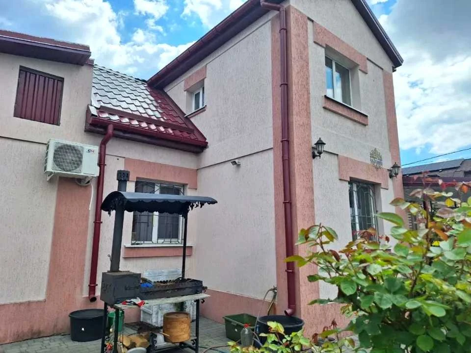 Будинок. Підгородне, 3-тя Бузкова