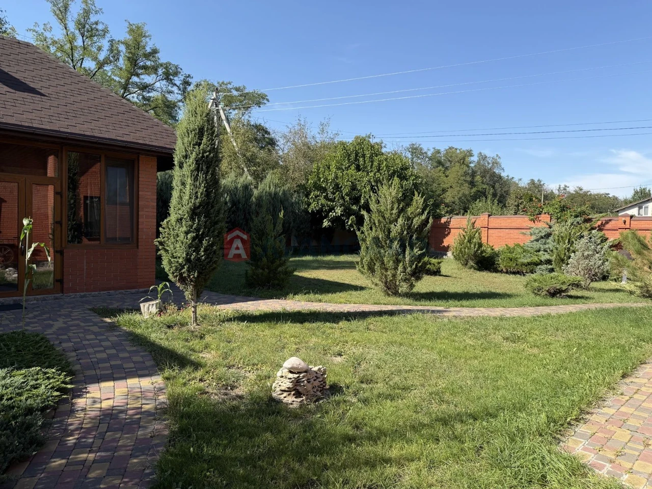 Продам шикарний будинок Євроремонт 215м2 220000 $