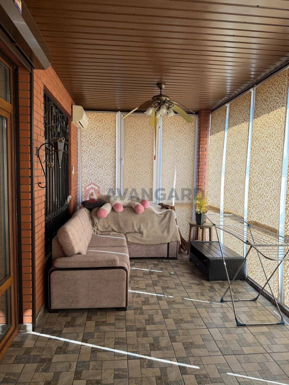 Продам шикарний будинок Євроремонт 215м2 220000 $
